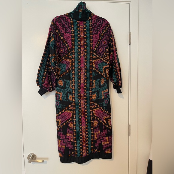 Farm Rio Yawanawa Stripes Midi Sweater Dress Multicolor Tribal Print Size Small - Picture 5 of 16